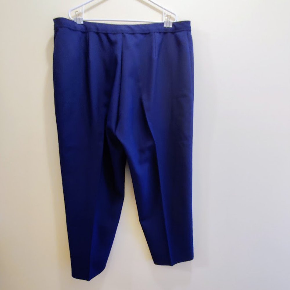 *NWOT*  Bend Over Casual/Dress Pull on Pants, Stretch, Plus, Navy Blue, Sz 46 - Picture 3 of 9